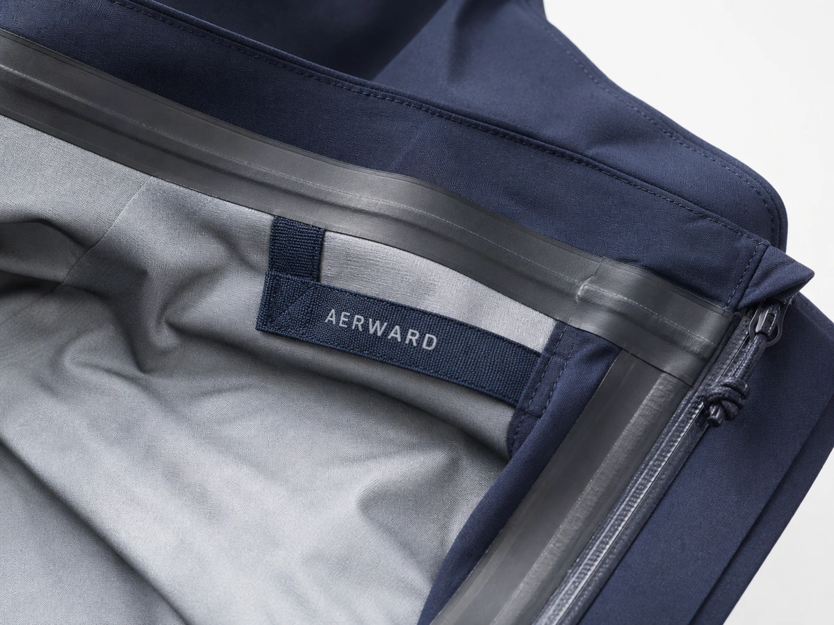 AERWARD 셸 내부 실링과 지퍼 채널