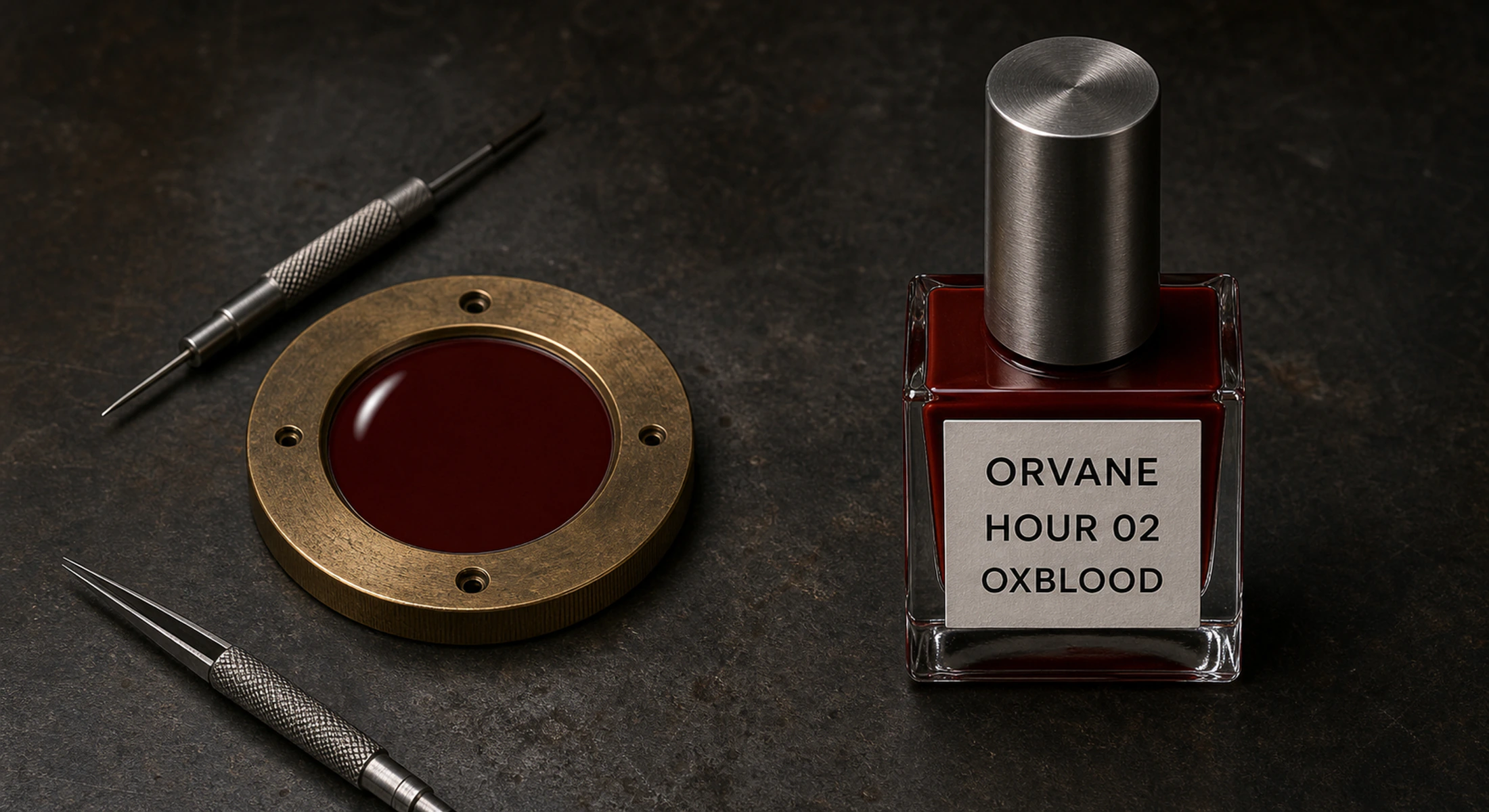 옥스블러드 에나멜 판과 ORVANE HOUR 02 병