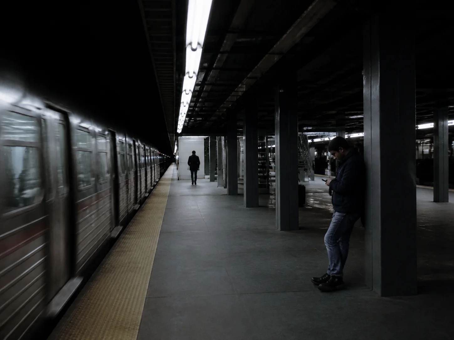 LAST PLATFORM — CITY photograph
