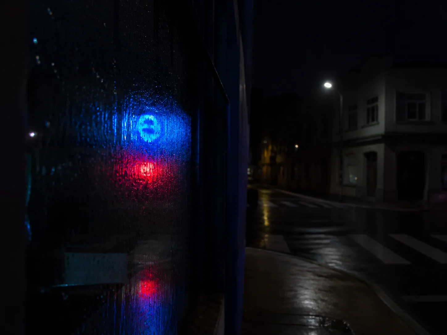 QUIET NEON — NIGHT photograph